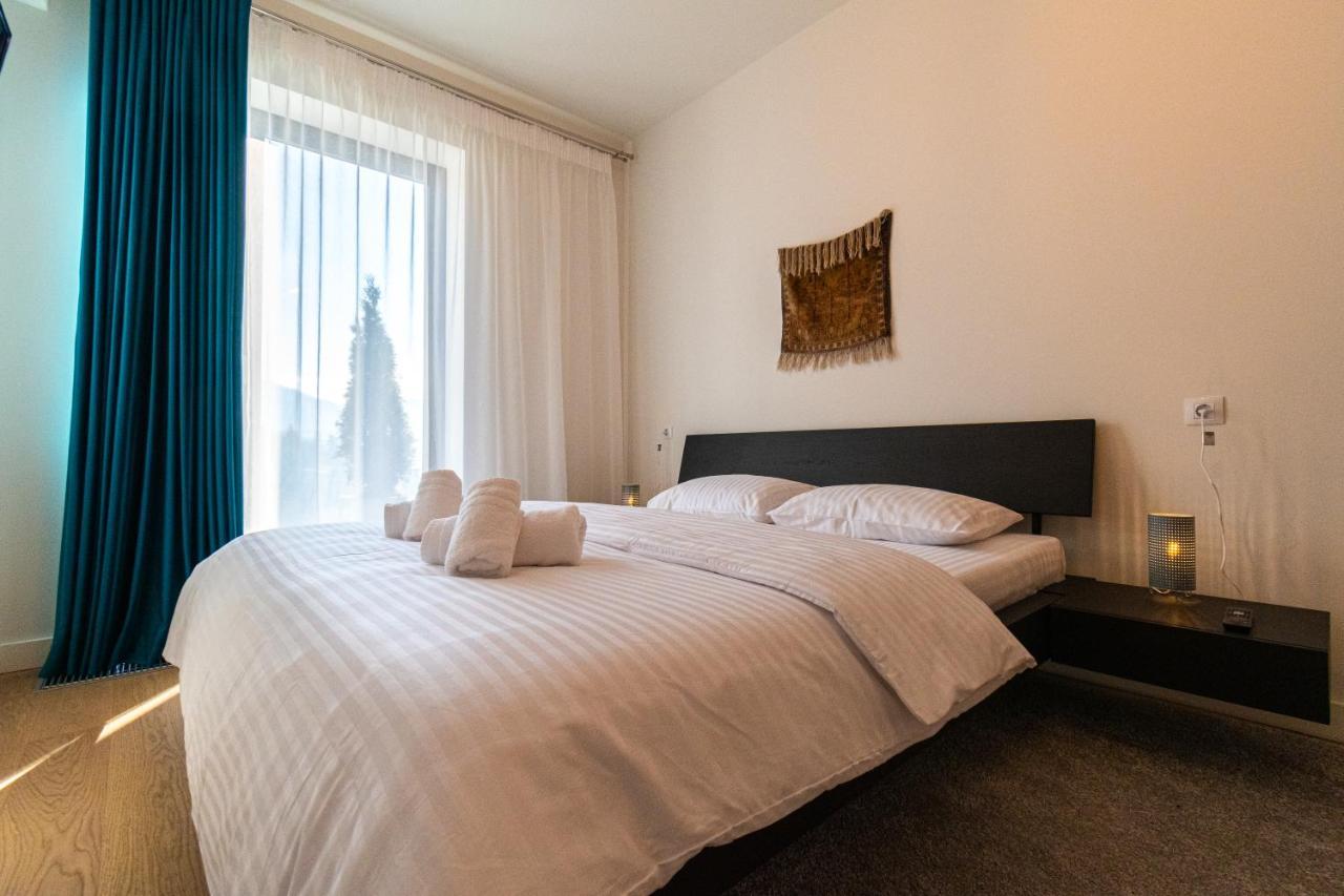 Mirador Bohemian Apt With Views Over Old Town And Tampa Mountain, Near Poiana Braşov Eksteriør bilde
